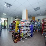 Prestige D'azur アパート *