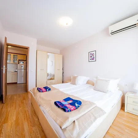 Prestige D'azur * Slantchev Briag